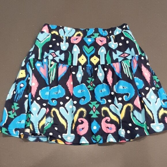 Crown & Ivy Kids Navy with Colorful Print Skort - Picture 3 of 9